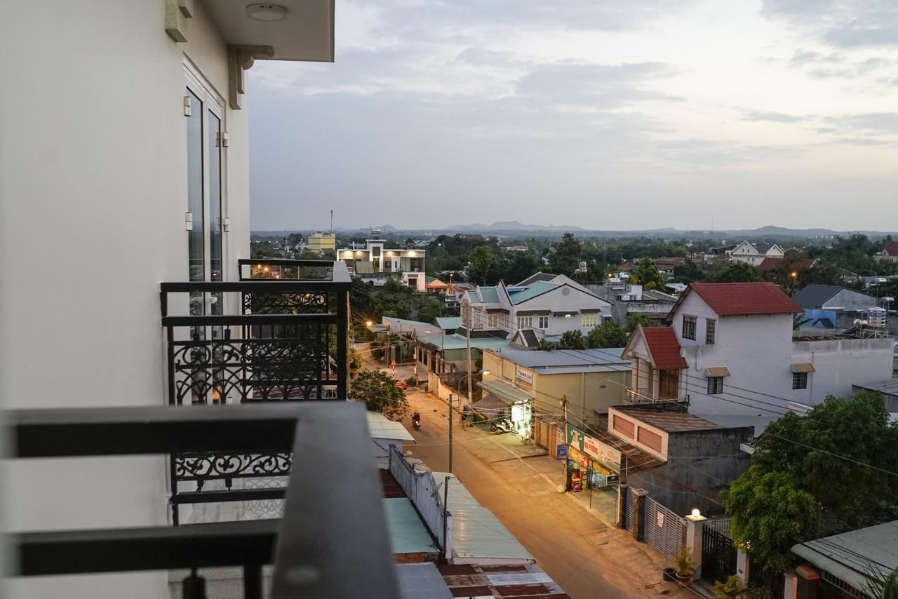 Hapyson Hotel Long Khanh Exterior photo